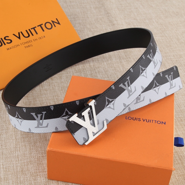 激安ルイヴィトンベルト着用イメージ